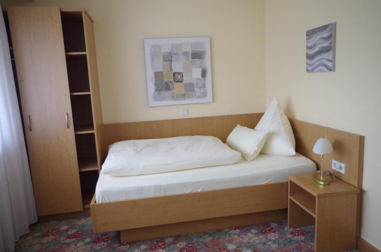 Hotel Restaurant Fischer Ремшайд Екстериор снимка