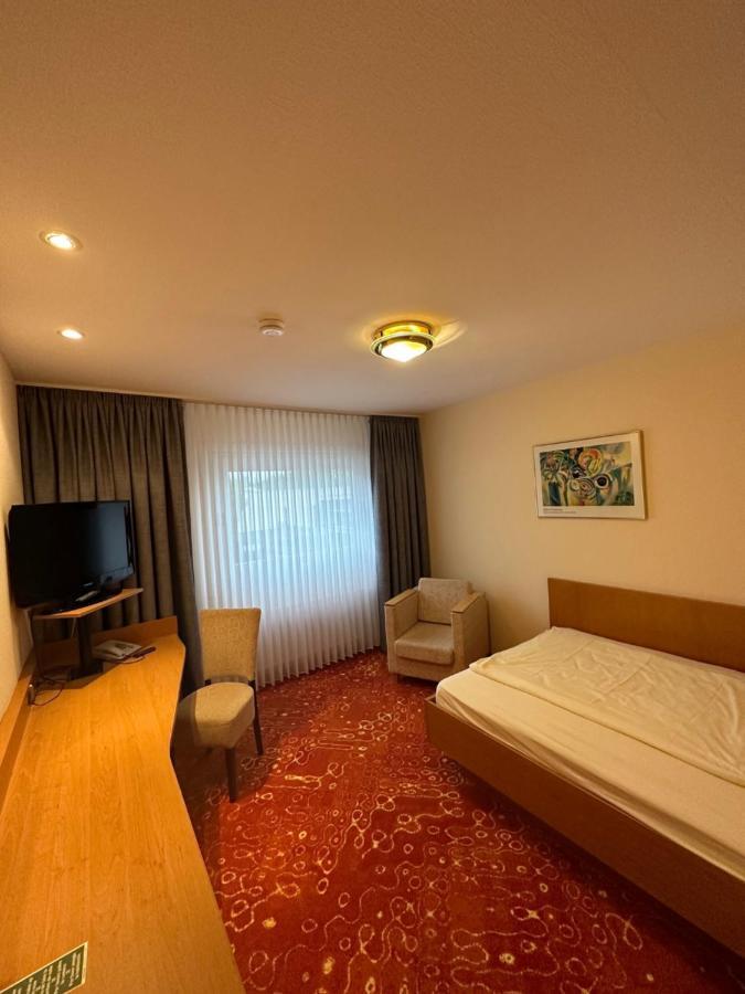 Hotel Restaurant Fischer Ремшайд Екстериор снимка