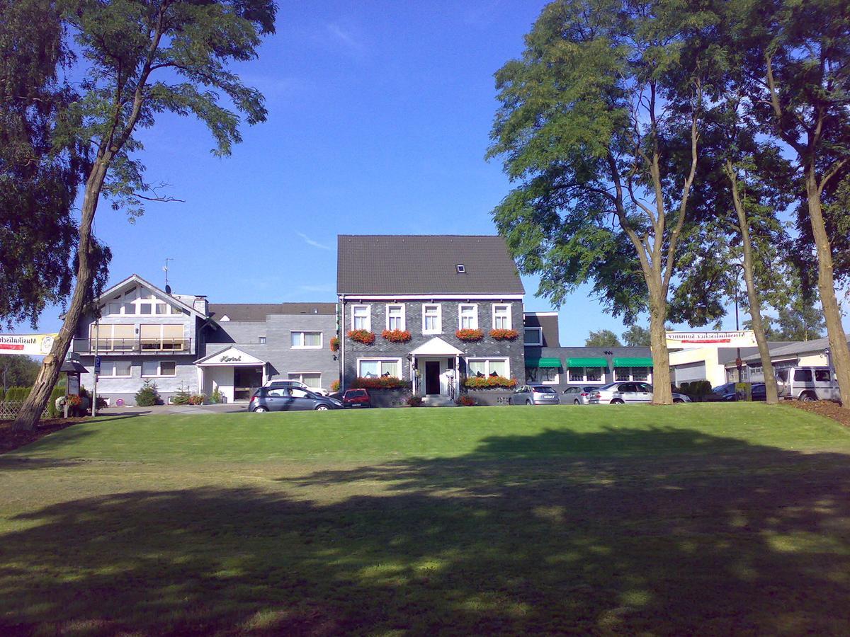 Hotel Restaurant Fischer Ремшайд Екстериор снимка